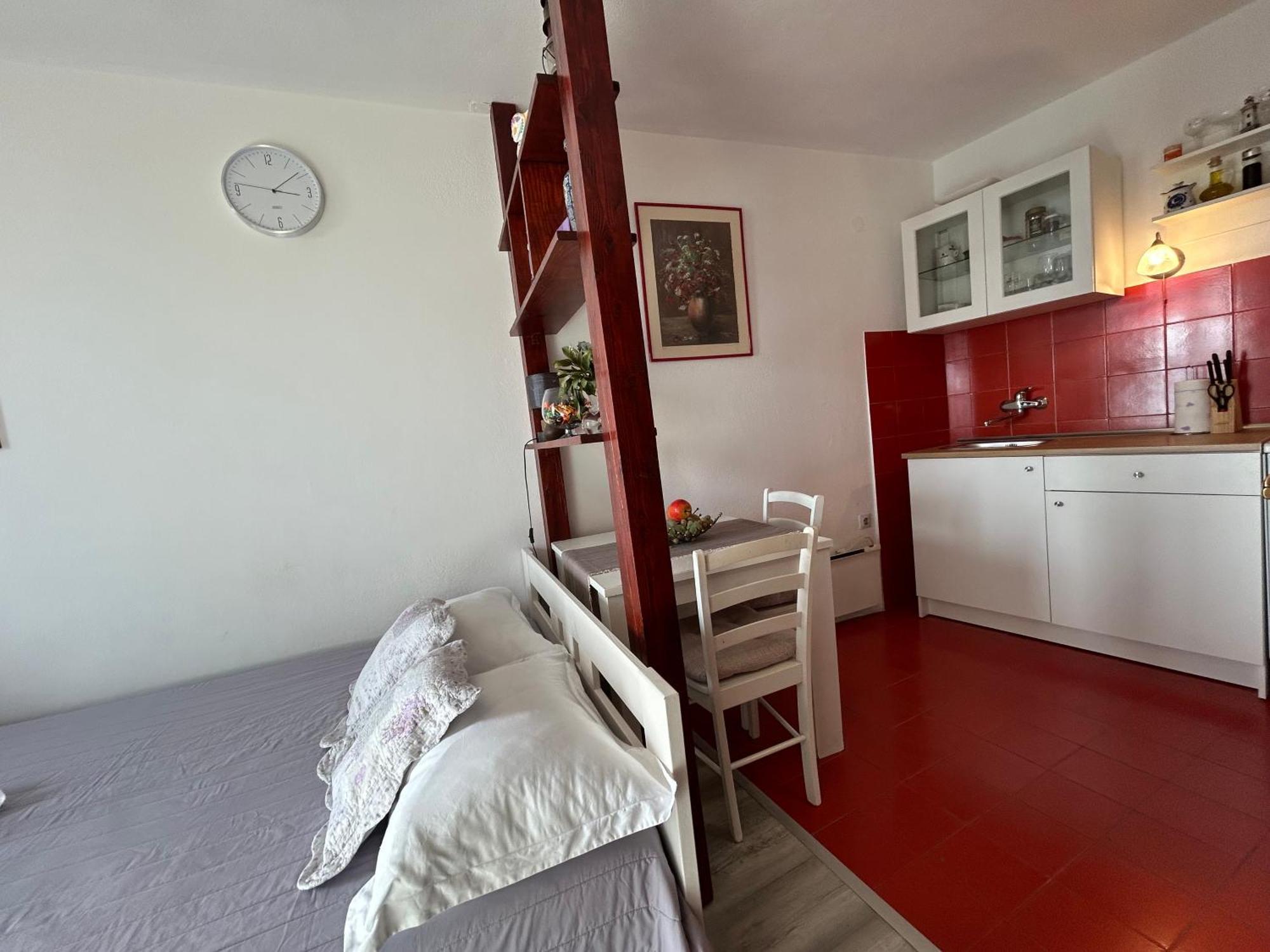 Seafront Studio Apartment+Balcony Подгора Екстериор снимка